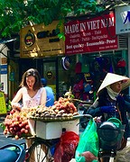 Fruitverkoopsters made in Vietnam