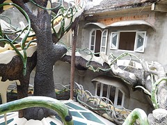 Crazy house