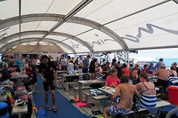 Eten op Marine World