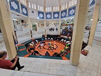 Isfahan:Zurkhaneh training1
