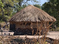 gedecoreerde hut