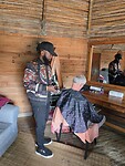 Kisolanza: bij de kapper