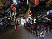 Meserani Snake Park: Bar