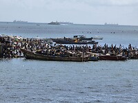 Dar es Salaam: lokale ferry?