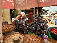 Isoka: Geke met verkoopsters