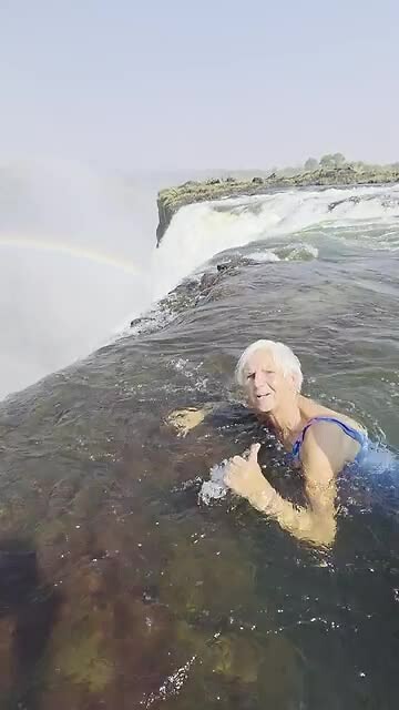 Victoria Falls: Geke in de Devils Pool