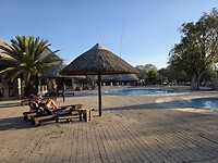 Okaukuelo resort: zwembad