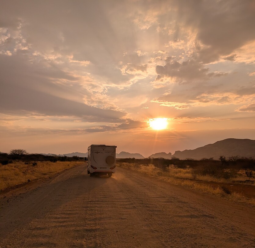 Op weg naar Omandumba bushcamp