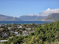 Kommetjie, de baai en Tafelberg op de achtergrond