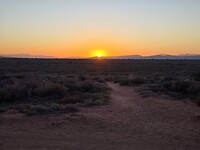 05:27: zonsopkomst bij Meerkat Adventures