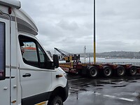 Haven van Durban: Aflevering camper