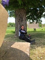 Moi sous un arbre