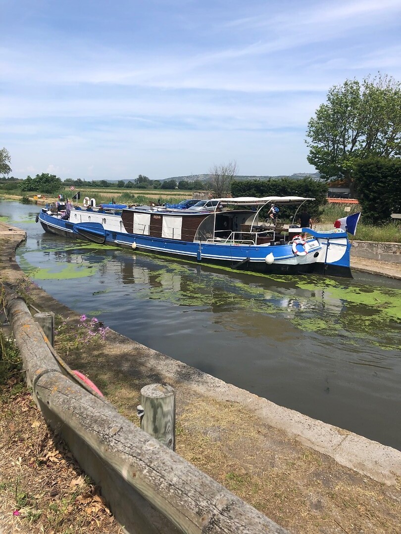 Boot in sluis