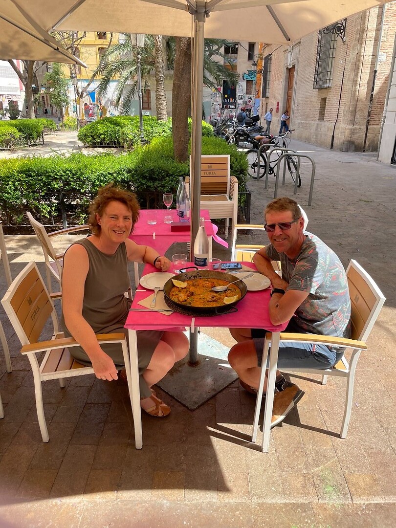 Paella eten