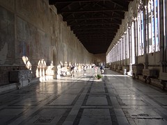 Camposanto, een soort overdekte begraafplaats in Pisa