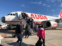 Lauda Motion