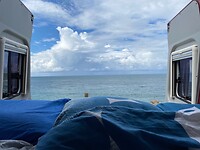 zicht vanuit ons bed!