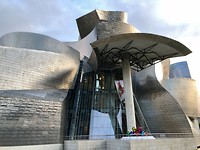 Guggenheim @sunset... andere lucht, andere kleuren. Prachtig