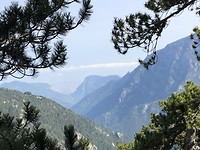 Uitzicht vanaf Refugio Spilios Agapitos op de kust