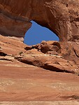 Eye glass arch