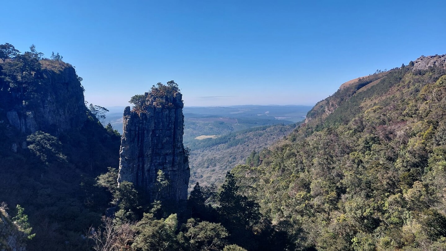 Pinnacle Rock