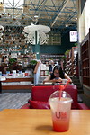 Boekwinkel - bibliotheek - café