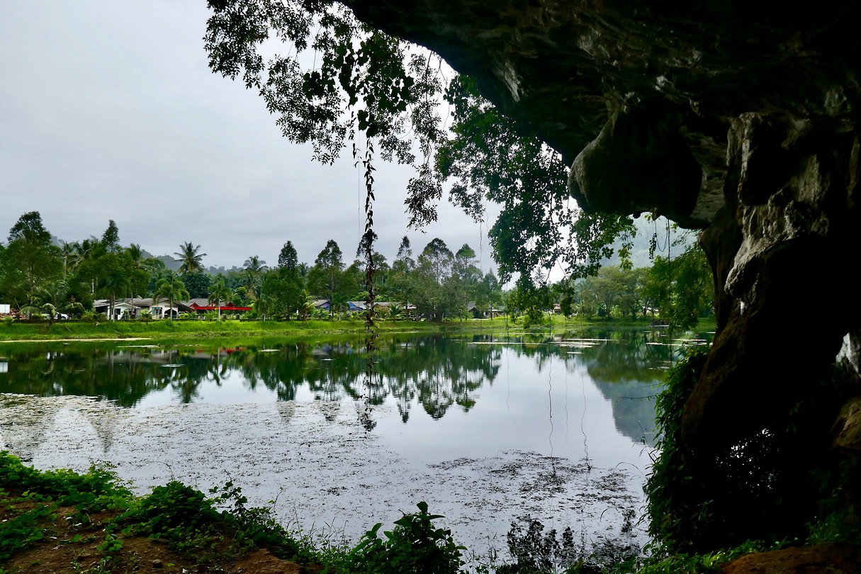Tham Sam