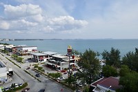 D’Warf hotel