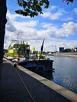 Rijkswaterstaat schip aan kade