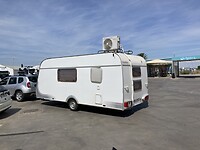 Caravan met airconditioning.