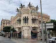 Bekendste pand in Ceuta : Casa del Dragones.