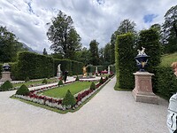 Veel beelden zorgvuldig geplaatst door Ludwig II