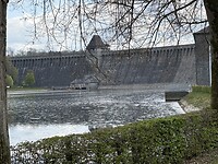 Aan de andere kant miljoenen liters water