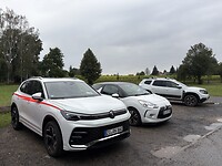 Zoek de auto’s van de incognito Rode Kruis medewerkers