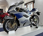 Mondial Piega op basis van Honda VTR SP-1