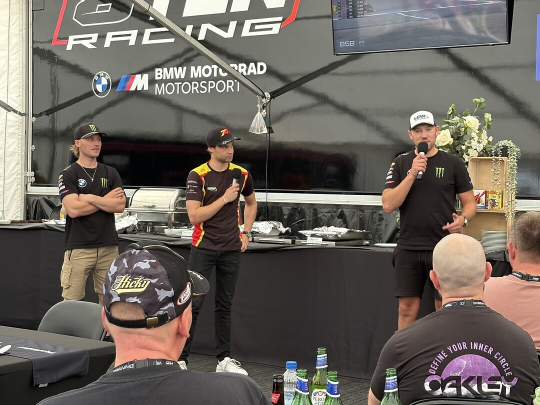 Eerste BSB race van 8TEN Racing