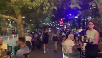 Pristina in de avond