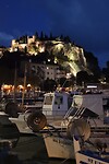 Cassis in de avond