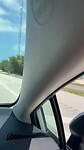 Highway 1, een tweebaansweg in de Caribische zee