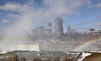Uitzicht op de falls en, aan de overzijde, Canada