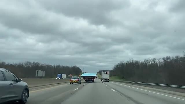 Zwembad op de Interstate