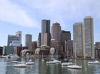 Skyline vanuit de haven