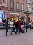 Vrolijke muziek in de oude stad
