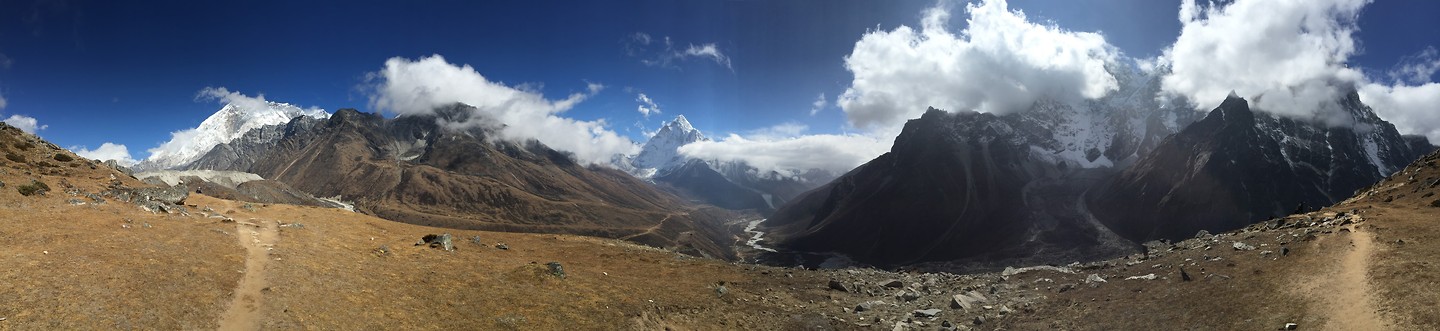 Cho la Lake pano