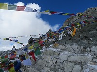 On top of Cho la pass