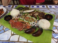 Boodle fight!