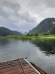 Đầm Vân Long