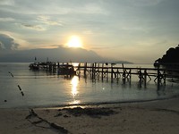 Paradise lang tengah