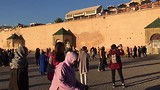 Gezelligheid op het plein van Meknes