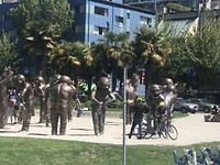 Kunstwerk ‘De lachende Mannen’